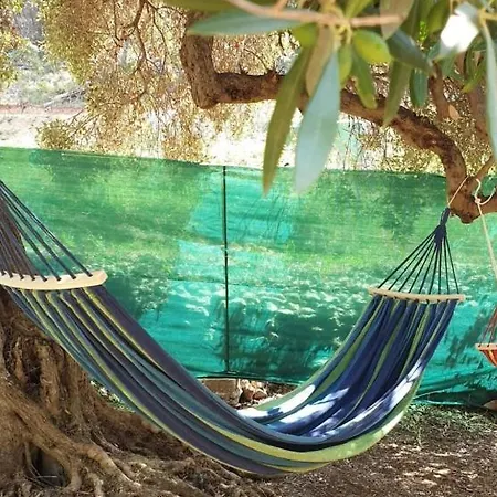 Кемпинг Secluded Getaway Tiny - Skozanje Bay, Island Hvar *