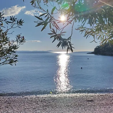 Campsite Secluded Getaway Tiny - Skozanje Bay, Island Hvar *